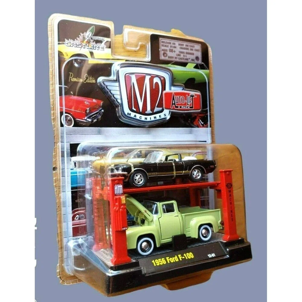 M2 Machines Auto-Lift 2 Pack 1956 Green Ford F-100 & 1968 Black Shelby GT500 MOC